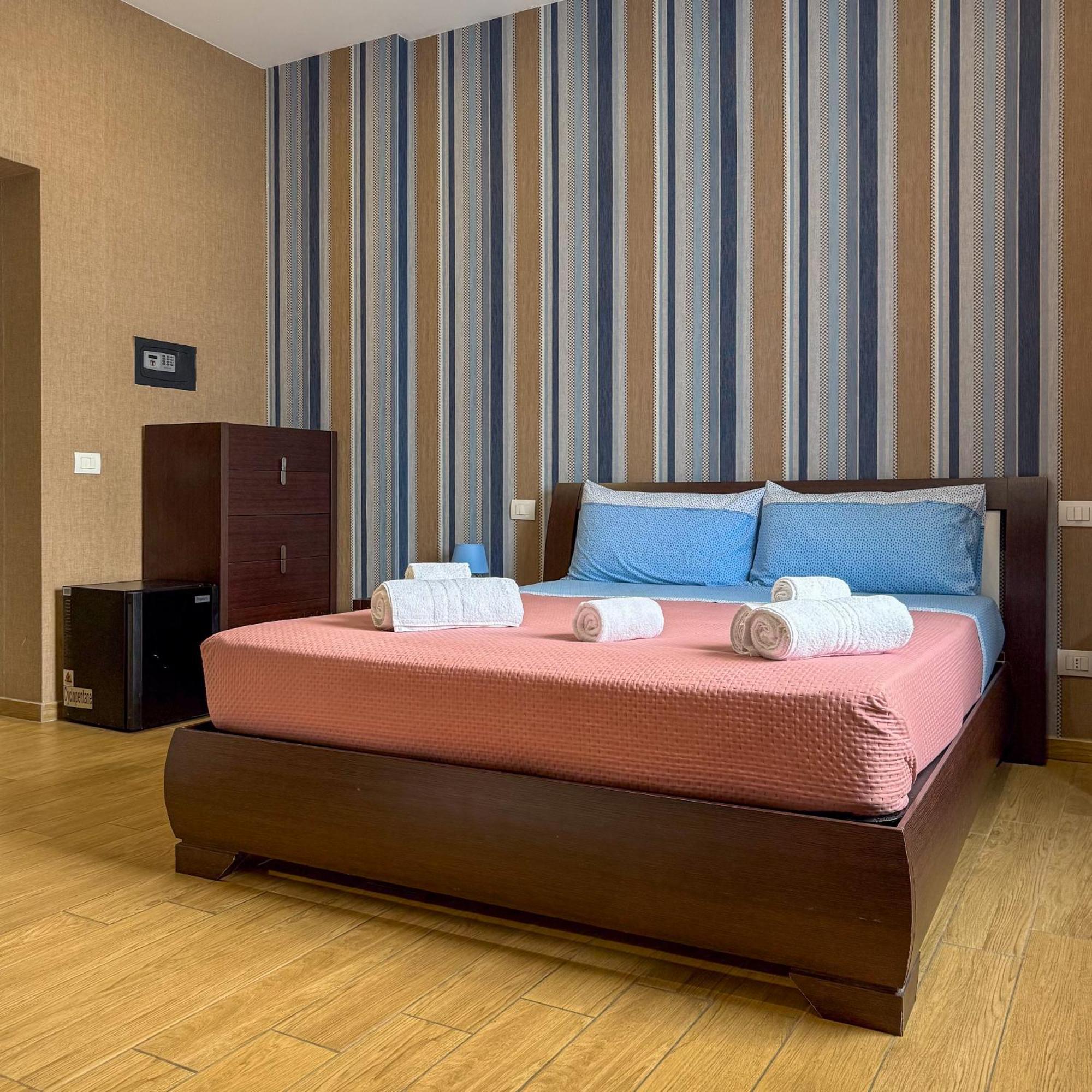 Edo House Anzio - Beachfront - Fronte Mare - Affittacamere Екстериор снимка